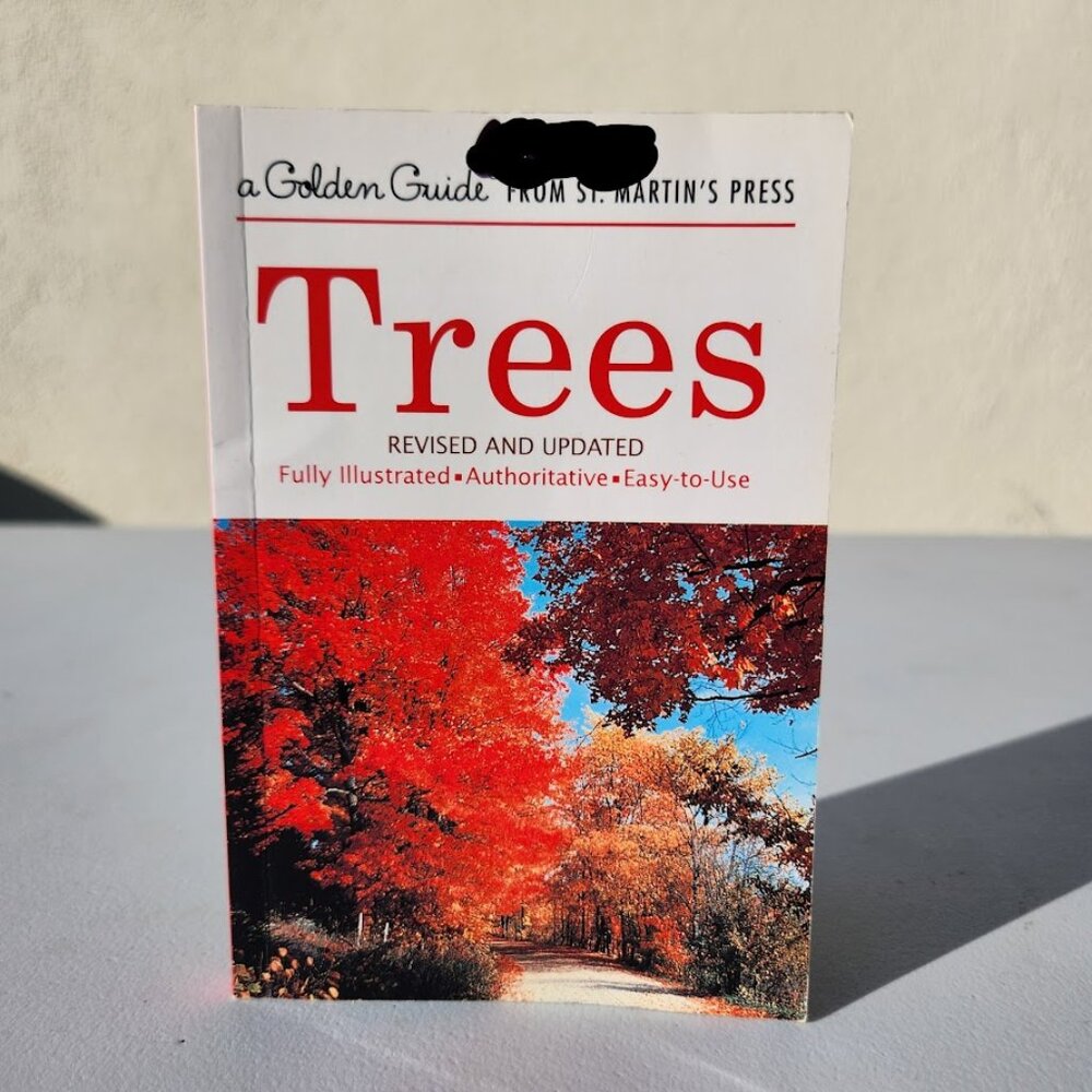 Trees Field Guide Plants botany Golden Guides from St. Martin's Press BOOKSHARK